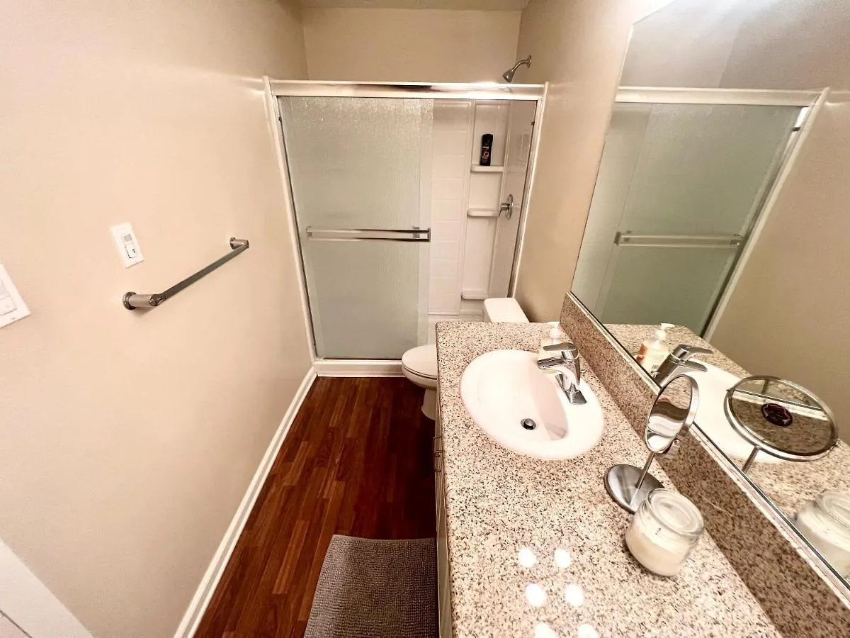 Luxury Marina Unit 2 Bedrooms 2 Bathrooms Los Angeles