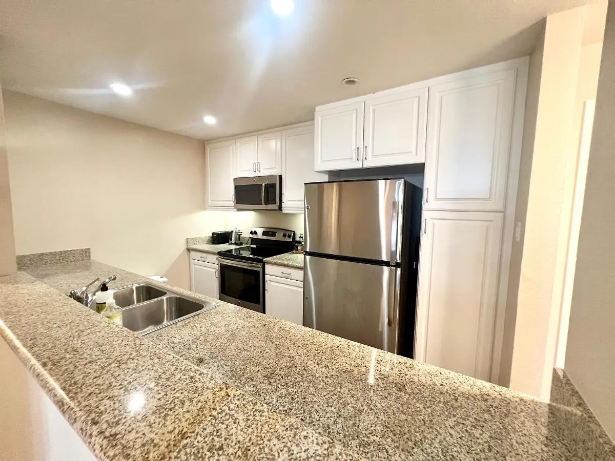 Luxury Marina Unit 2 Bedrooms 2 Bathrooms Los Angeles