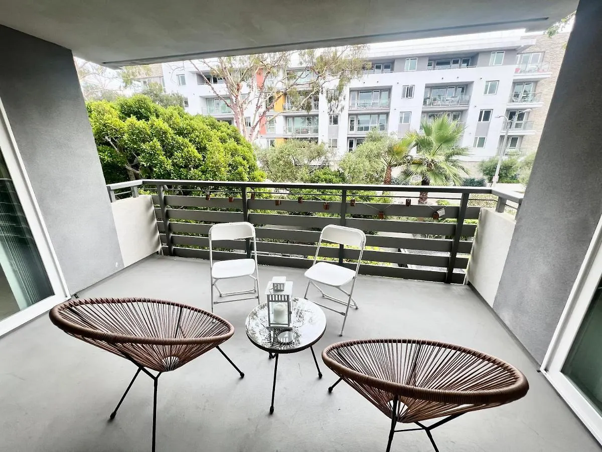 Aparthotel Luxury Marina Unit 2 Bedrooms 2 Bathrooms Los Angeles