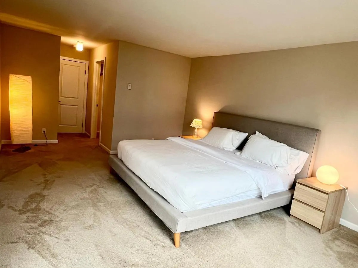 Luxury Marina Unit 2 Bedrooms 2 Bathrooms Los Angeles 0*,  United States