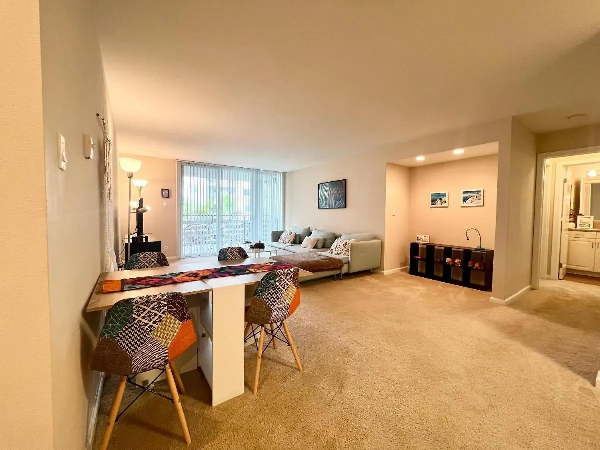 Luxury Marina Unit 2 Bedrooms 2 Bathrooms Los Angeles